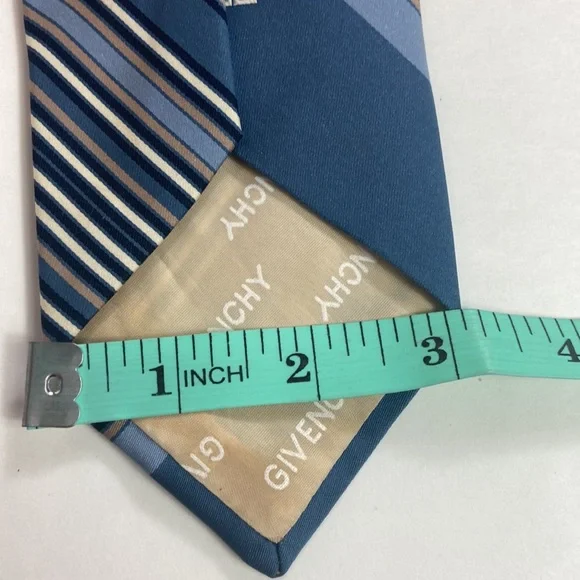 Vintage Givenchy Gentleman Paris neck tie - Picture 5 of 6